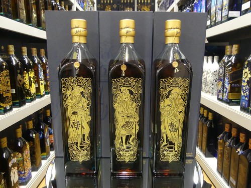 Johnnie walker blue label - johnnie,