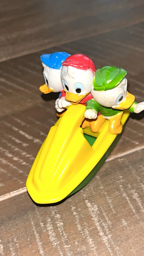 Disney figur mit tick - disney, tick,