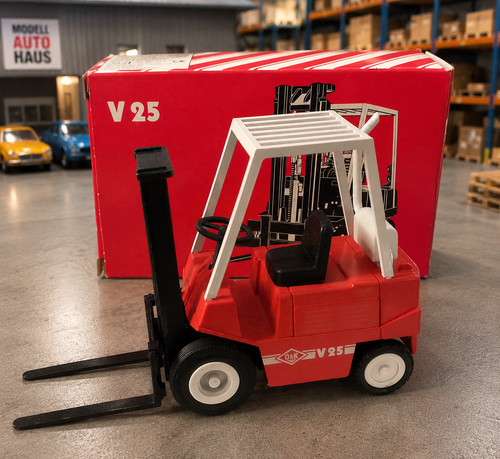 Modell v25 nzg - v25,