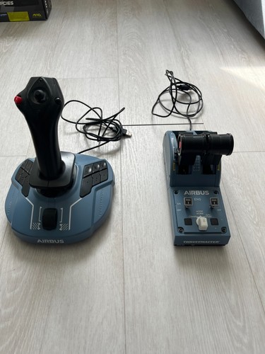 Thrustmaster tca officer - thrustmaster, pack