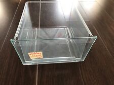 Liebherr.Obstfach,Gemüsefach . 25,5x30x18(16,5)cm.GUT.