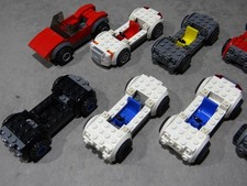 Lego 10x City Chassie Auto modern Legoland Eisenbahn Feuerwehr Polizei Sportwag.