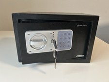 Tresor  Elektronischer Safe mit Schlüssel – Wie neu