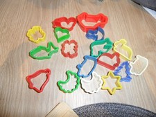 Plätzchenausstecher Keksausstecher  Weihnacht Kinder 4cm Durchmesser 17 St.