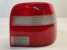 VW Golf 4 IV Rücklicht Rückleuchte Hinten Rechts 1J6945096BA