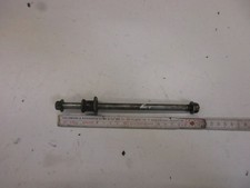 Steckachse H1. Honda XL 185 S Achse vorne 10 mm Vorderrad (2) Felge Bolzen axle
