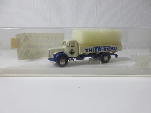 Brekina 4215 mercedes 311 - ,