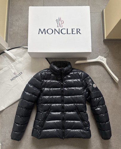 Moncler bady jacke - moncler,