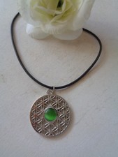 Einfache Kautschuckbandkette "Lebensblume Katzenauge grün"