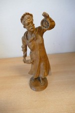 Holzfigur Schnitzerei   Frau