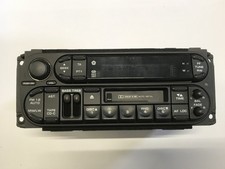 CHRYSLER JEEP AUTORADIO RADIO
