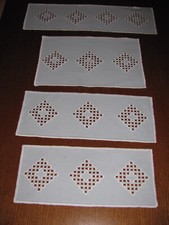 4 Hardanger Deckchen-Läufer-Handarbeit-Hardanger Stickerei-Tischdecke-Neu/unb.