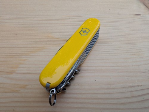 Victorinox ranger mit gelben - victorinox,
