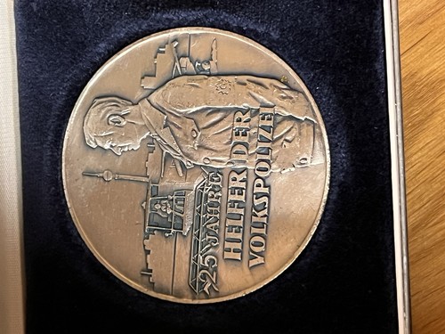 Ddr orden abzeichen - orden,