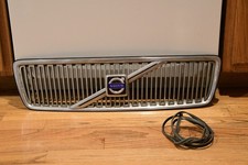 Genuine Volvo v-70 s-70
