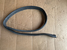 MERCEDES CLK A208 W208 ABDICHTUNG MOTORHAUBE MOTORRAUM A1246285298 J619