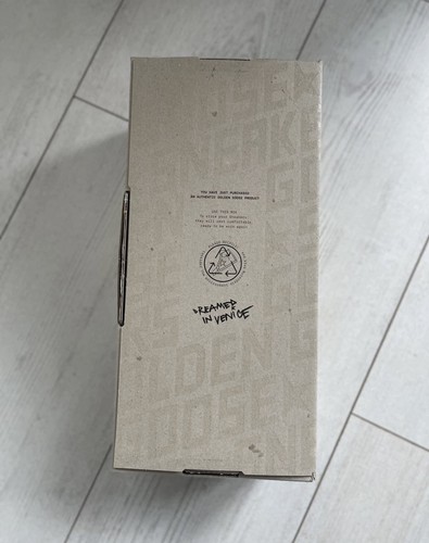 Golden goose ball - ball, star