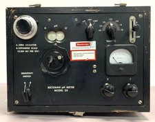 Vintage Beckman PH Meter Model