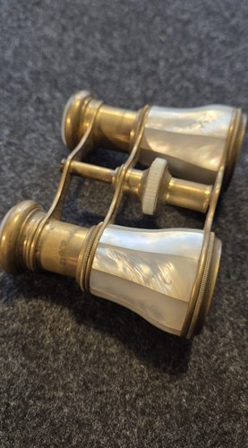 Opernglas mit perlmutt - opernglas,