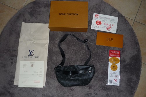 Louis vuitton discovery bumbag - louis,