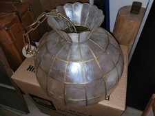 Hängelampe, Muschellampe