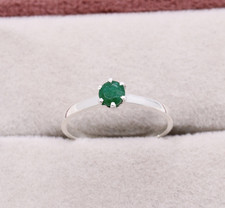 Natürlicher Smaragd Solitaire