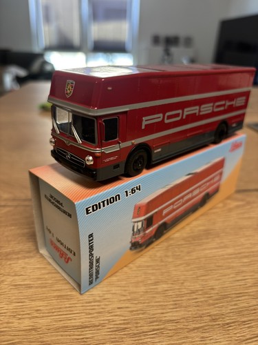 Schuco porsche renntransporter - porsche,