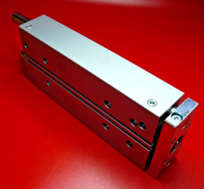 FESTO DFM-32-200-P-A-GF Führungszylinder Zylinder Pneumatik (170863) NEU