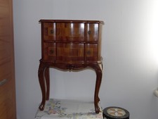 Antike Telefonkommode mit 2