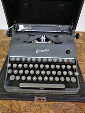 Schreibmaschine