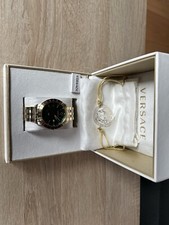 Zwei Neuwertige Uhren von