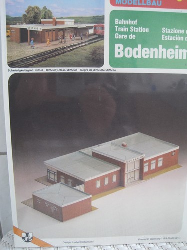 Bahnhof station bodenheim 90 - station,