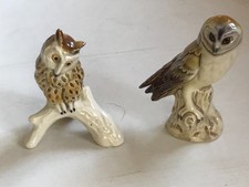 X 5)  Zwei kleine Porzellan