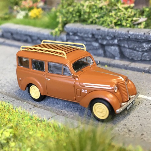 Renault juvaquatre brauner - juvaquatre,,