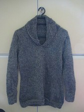 schöner Pullover in dukelgrau-silber selbstgestrickt Gr 38