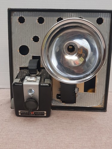 Kodak brownie hawkeye flash - ,