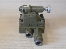 Hydr. Überlastsicherung  " DENISON " mit Verschraubungen ; Magirus / Wilhag Kran