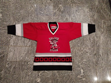 Large Youths/Small Adult