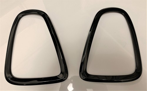 SCHWARZE