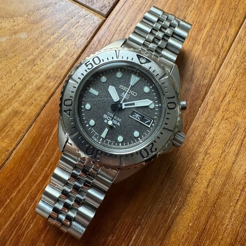 Seiko 5m43 0b70 - 5m43,