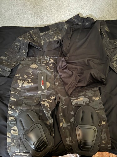 Paintball airsoft outfit - /,