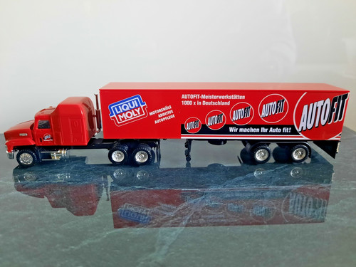 Herpa us truck mack - 1:87,