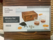 Whisky Set mit 4 Gläsern & 8