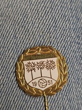 Alte Anstecknadel Fußball