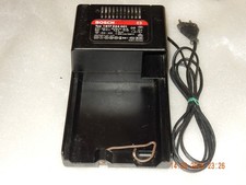 BOSCH Typ:1 617 224 001 Akkuladegerät 24V,geprüft 100%OK, von Privat,TOP Zustand