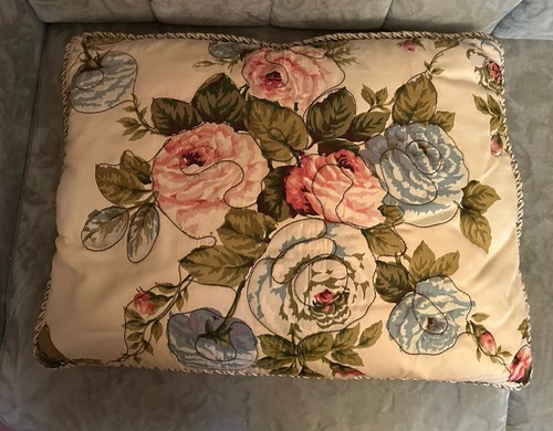 Vintage brokatkissen - vintage, brokatkissen-