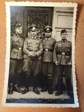 Foto Soldat Orden Abzeichen
