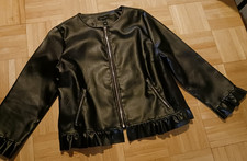 Schwarze Kunstlederjacke