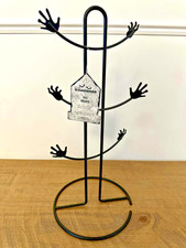 Selten TK Maxx Halloween schwarz gruselige Hände Becher Tassenhalter Baumständer Kaffee Tee