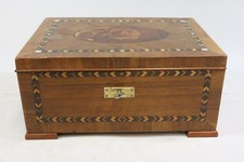 Holz Schatulle mit Intarsien ua Rose Perlmutt um 1900 (GV328)